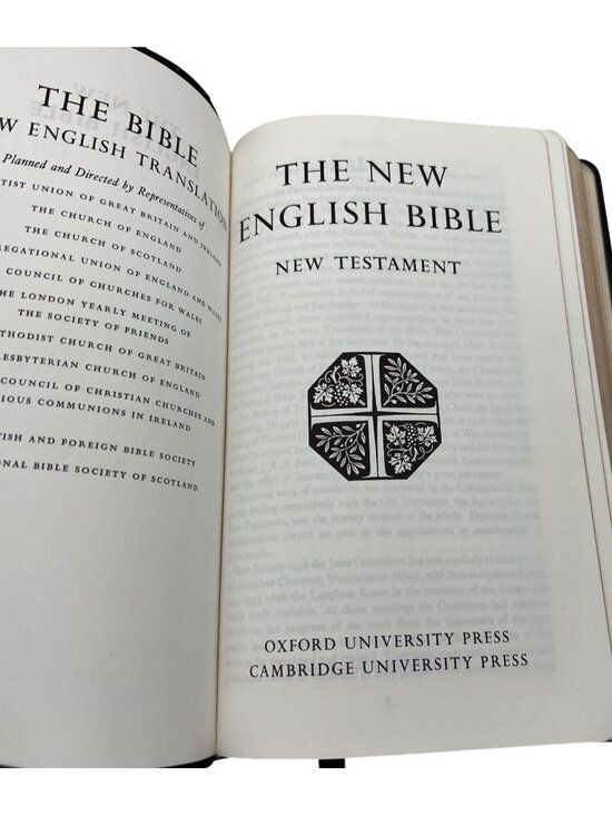 1961 New English Bible New Testament Oxford & Cambridge Leather Pocket Size - Picture 1 of 10